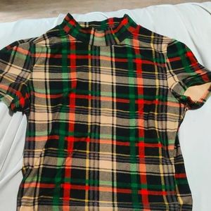 Plaid top